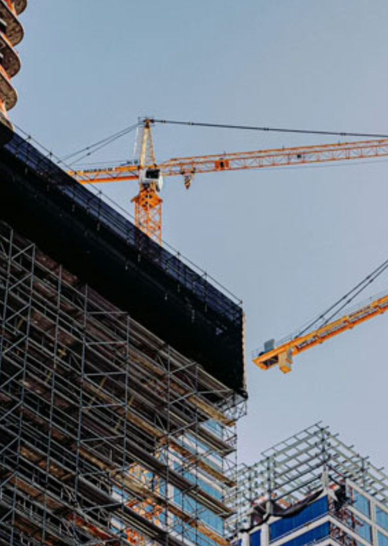 Using CDM Consultants In Berkshire To Help Make Better Business Decisions
